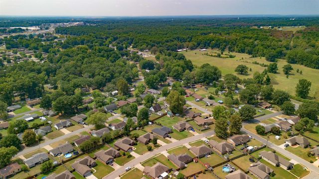 917 Mesquite Trail, Jacksonville, AR 72076