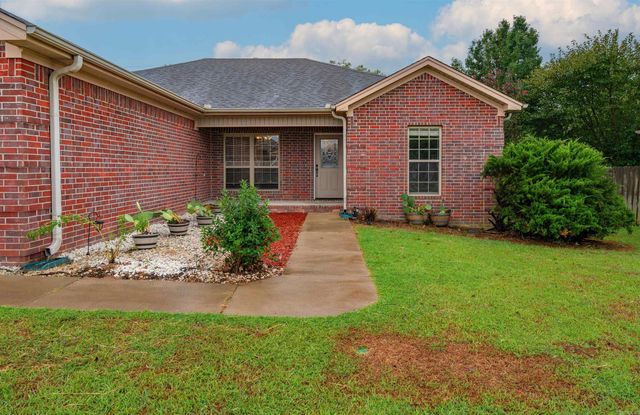 917 Mesquite Trail, Jacksonville, AR 72076
