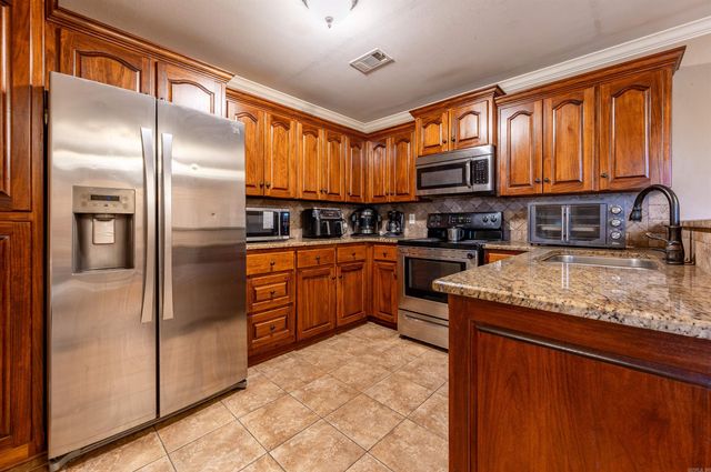 917 Mesquite Trail, Jacksonville, AR 72076
