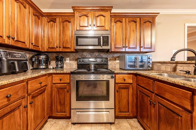 917 Mesquite Trail, Jacksonville, AR 72076