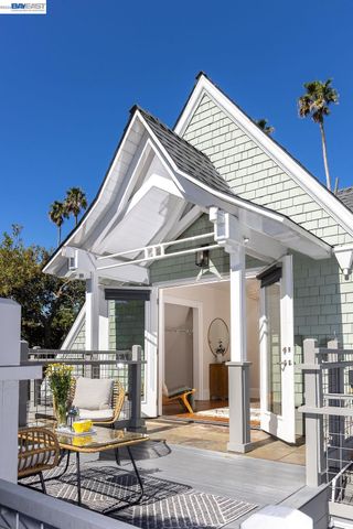 2420 9th Ave, Oakland, CA 94606