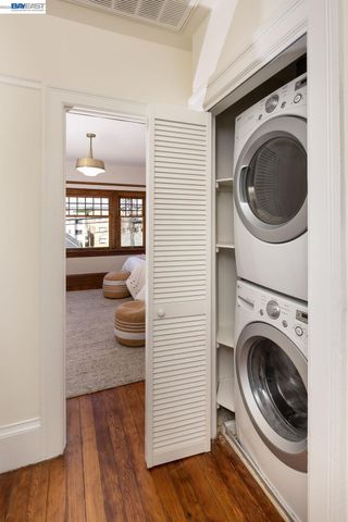 2420 9th Ave, Oakland, CA 94606