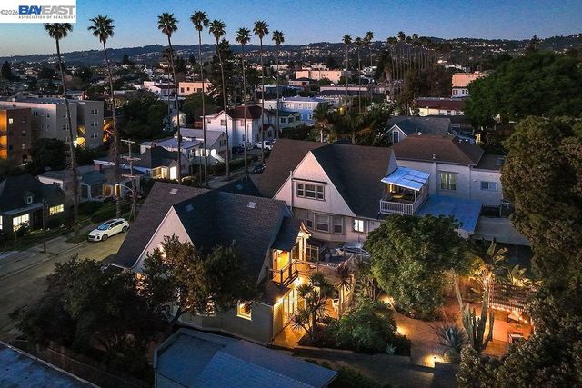 2420 9th Ave, Oakland, CA 94606