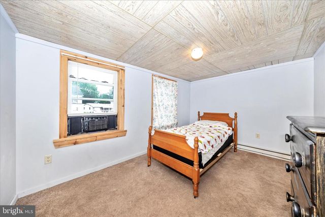 455-457 W 5TH STREET, Waynesboro, PA 17268