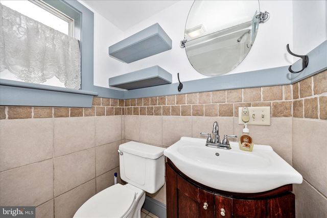 455-457 W 5TH STREET, Waynesboro, PA 17268