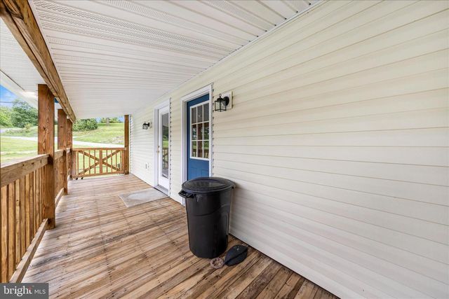 455-457 W 5TH STREET, Waynesboro, PA 17268