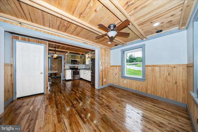 455-457 W 5TH STREET, Waynesboro, PA 17268