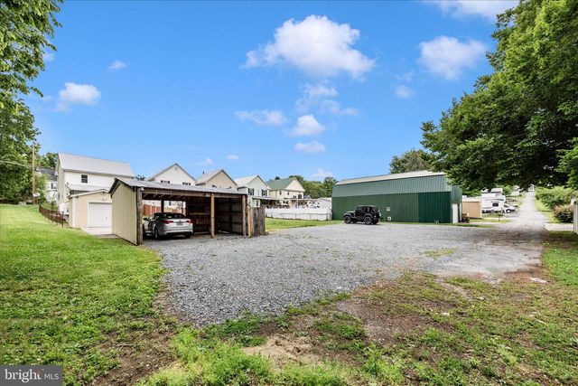 455-457 W 5TH STREET, Waynesboro, PA 17268