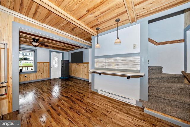 455-457 W 5TH STREET, Waynesboro, PA 17268