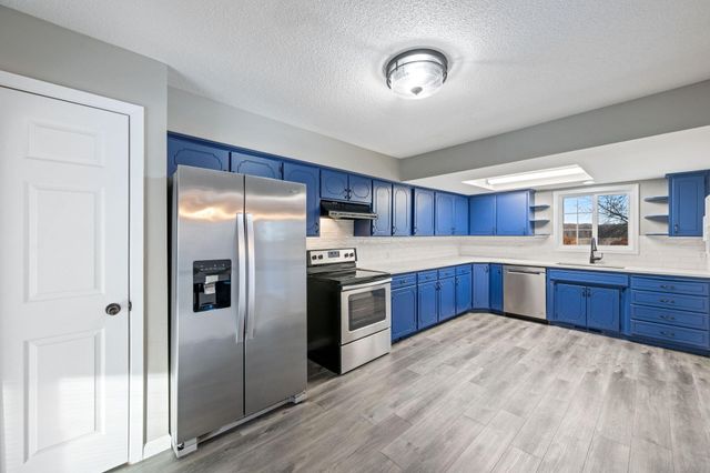 309 WILDWOOD RD Road, Council Bluffs, IA 51503