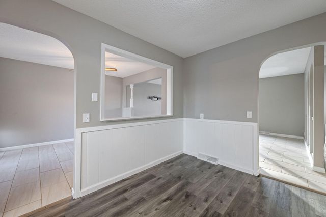 309 WILDWOOD RD Road, Council Bluffs, IA 51503