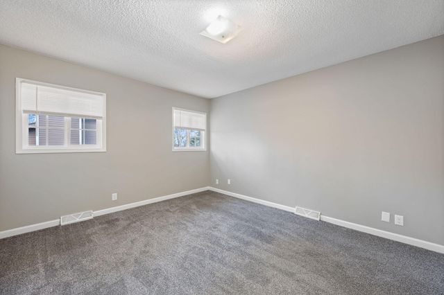 309 WILDWOOD RD Road, Council Bluffs, IA 51503