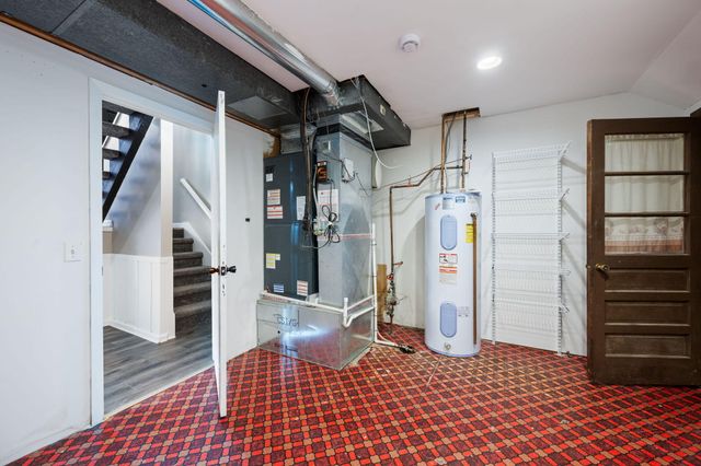 309 WILDWOOD RD Road, Council Bluffs, IA 51503