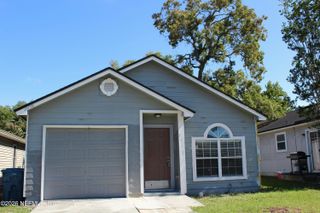 10178 GENI HILL Circle N, Jacksonville, FL 32225