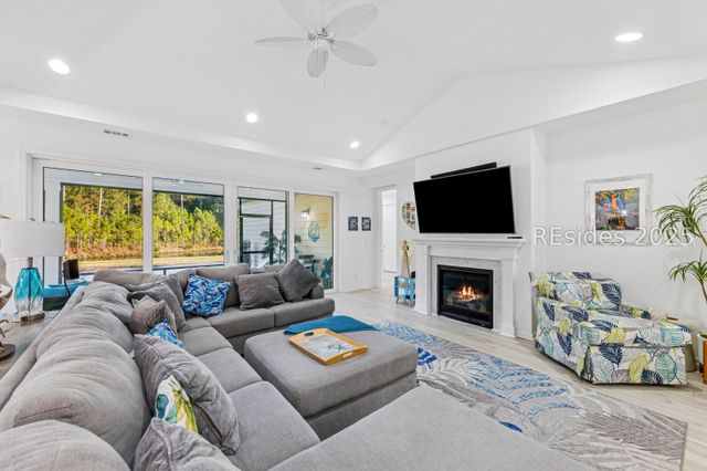 1156 Parrot Ave, Hardeeville, SC 29927