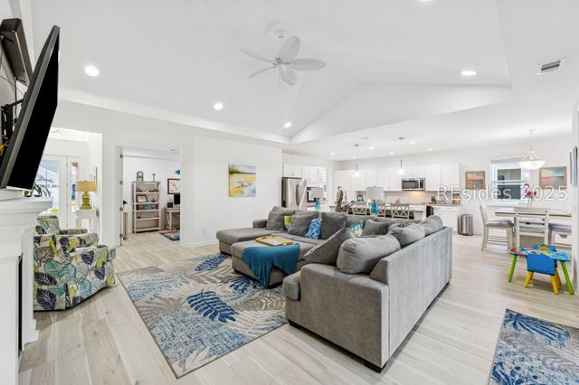 1156 Parrot Ave, Hardeeville, SC 29927