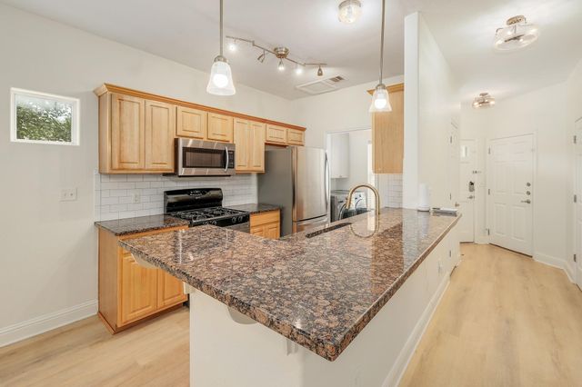 4803 Pecan Springs RD B, Austin, TX 78723