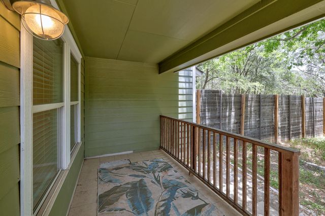 4803 Pecan Springs RD B, Austin, TX 78723