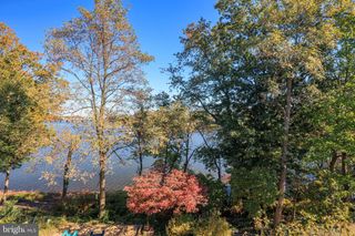 819 DE FRANCEAUX HBR, Pasadena, MD 21122