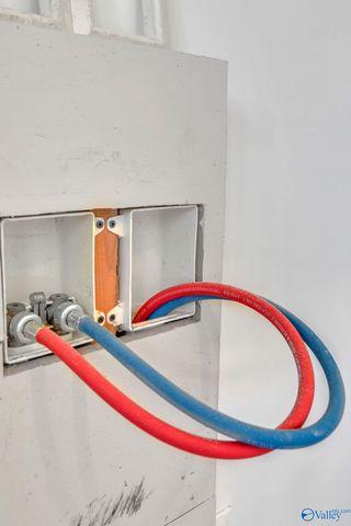 7521A Moores Mill Road NE, Huntsville, AL 35811