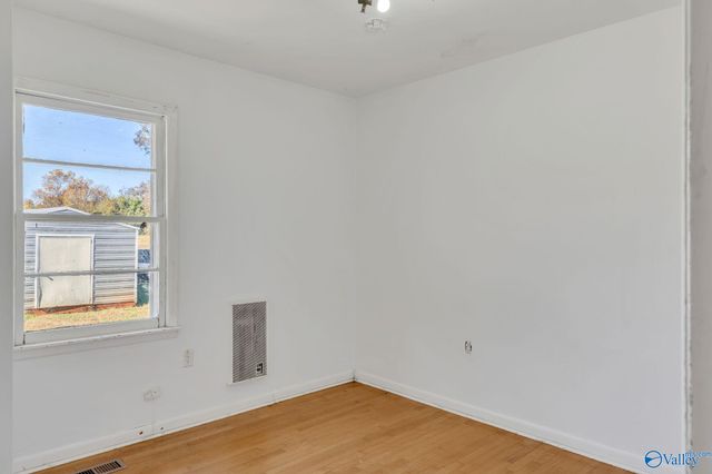 7521A Moores Mill Road NE, Huntsville, AL 35811