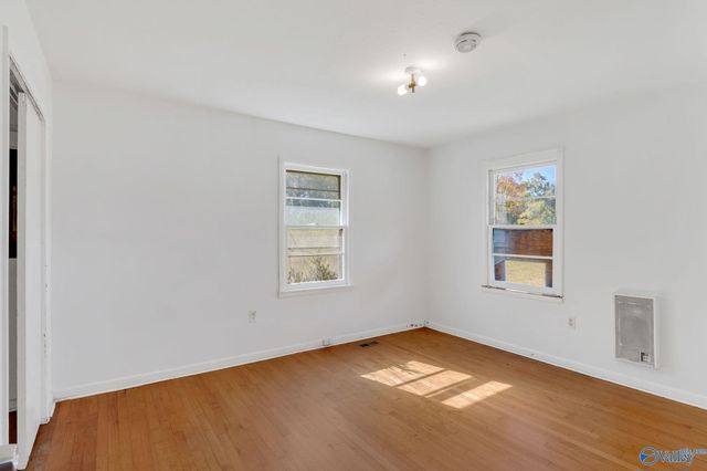 7521A Moores Mill Road NE, Huntsville, AL 35811