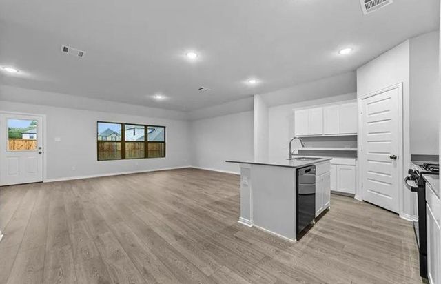 3509 Foxhound Lane, Denton, TX 76208