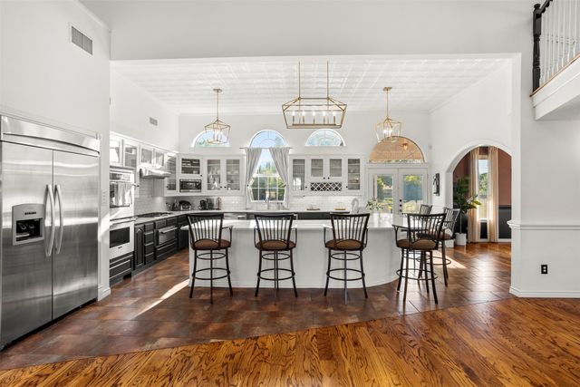 5200 Hopper Road, Burleson, TX 76028