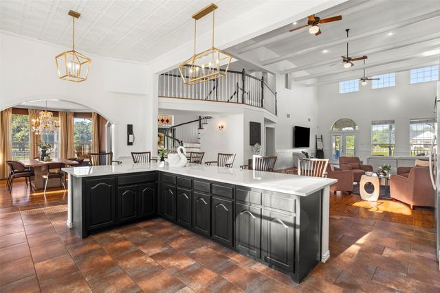 5200 Hopper Road, Burleson, TX 76028