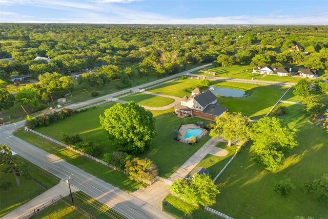 5200 Hopper Road, Burleson, TX 76028