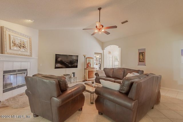 1604 BRIGHTON BLUFF Court, Fleming Island, FL 32003