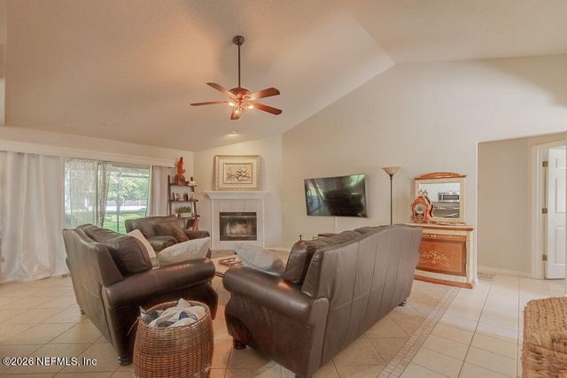 1604 BRIGHTON BLUFF Court, Fleming Island, FL 32003