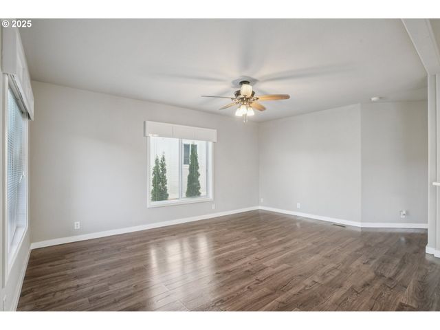 507 Ne 99TH St 95, Vancouver, WA 98665