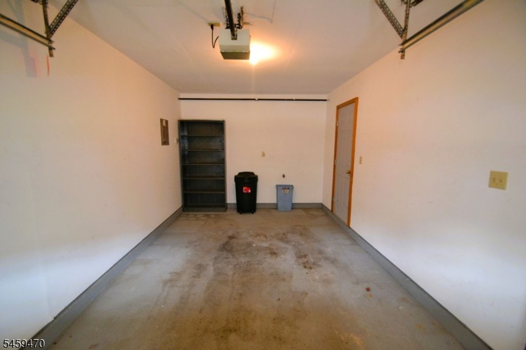 4 Collura Ln, Clifton City, NJ 07012 — photo 5