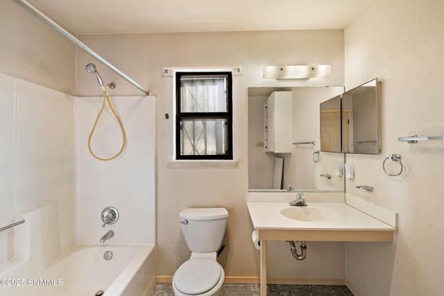 1730 Valencia Drive, Las Cruces, NM 88001