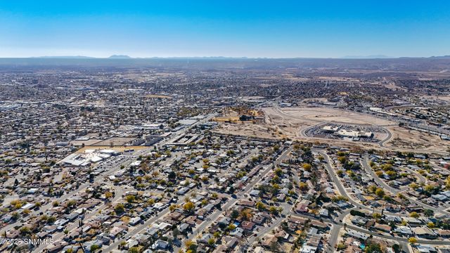 1730 Valencia Drive, Las Cruces, NM 88001