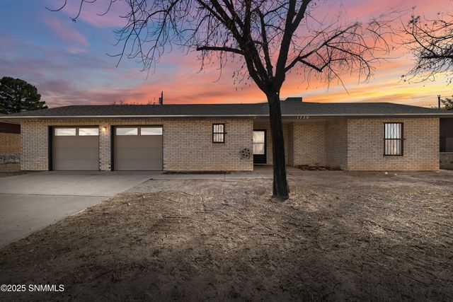 1730 Valencia Drive, Las Cruces, NM 88001