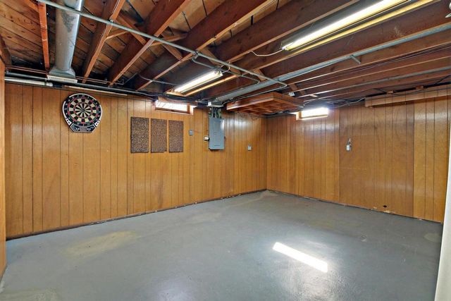 8015 48th AVENUE, Kenosha, WI 53142