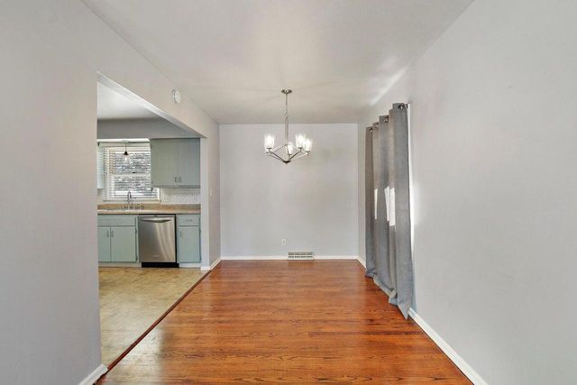 8015 48th AVENUE, Kenosha, WI 53142