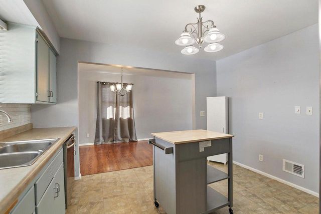 8015 48th AVENUE, Kenosha, WI 53142