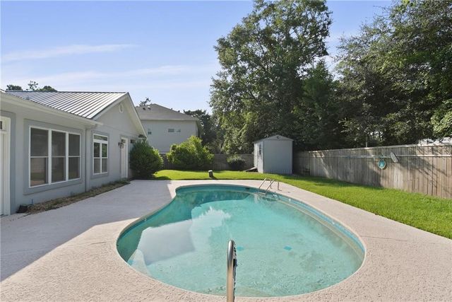 6 Quail Run, Brunswick, GA 31525