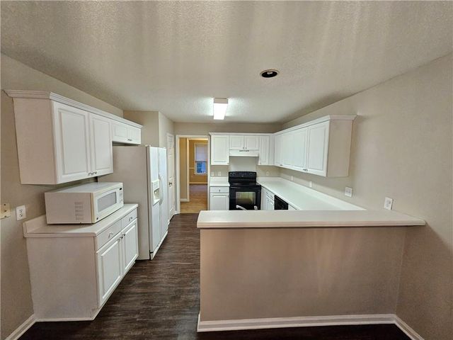 144 Hunters Trace, Dallas, GA 30157