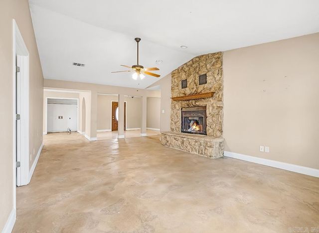 5602 W Kyle Rd Road, Texarkana, TX 75503