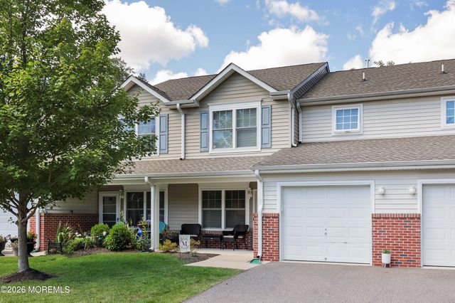 207 Harvest Way, Toms River, NJ 08755