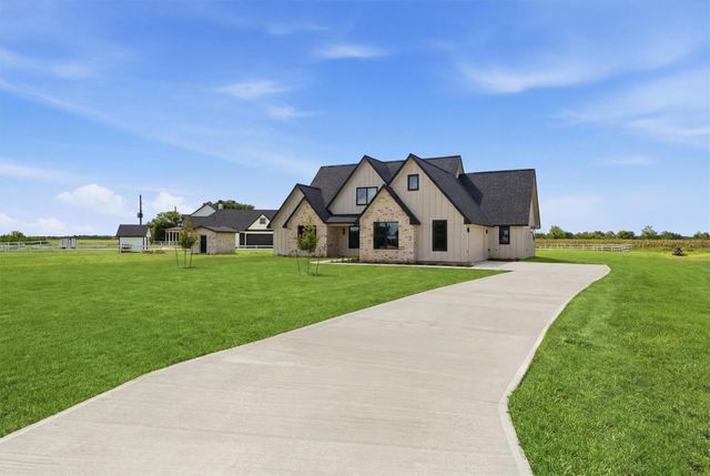 5024 Sophie Slansky Way, Sealy, TX 77474