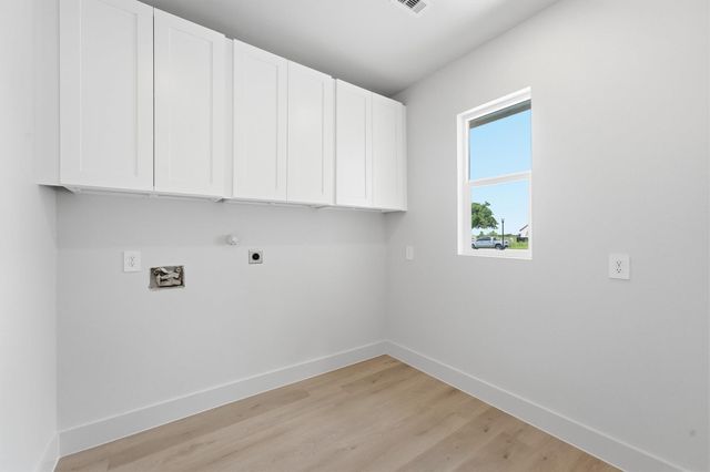 5024 Sophie Slansky Way, Sealy, TX 77474