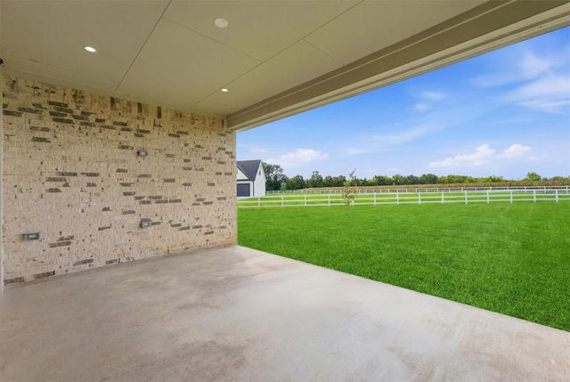 5024 Sophie Slansky Way, Sealy, TX 77474