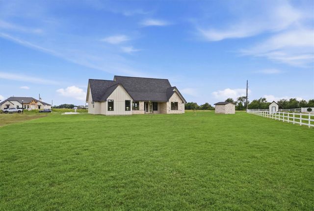 5024 Sophie Slansky Way, Sealy, TX 77474