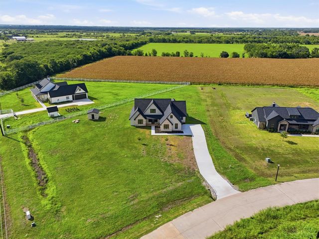 5024 Sophie Slansky Way, Sealy, TX 77474