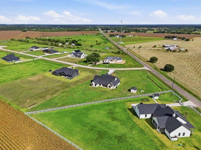 5024 Sophie Slansky Way, Sealy, TX 77474